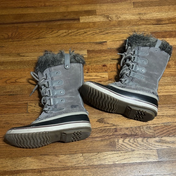 Sorel Joan of Arctic grey winter boots women’s - Picture 2 of 7